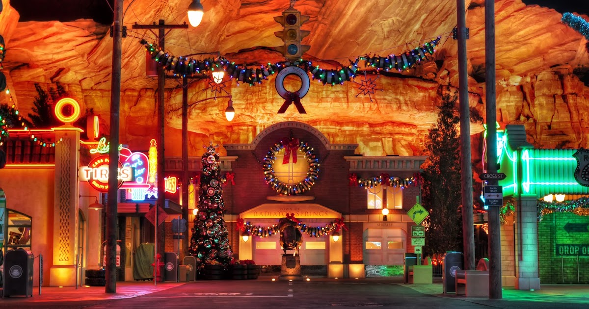 The Christmasy'est Town in Carburetor County