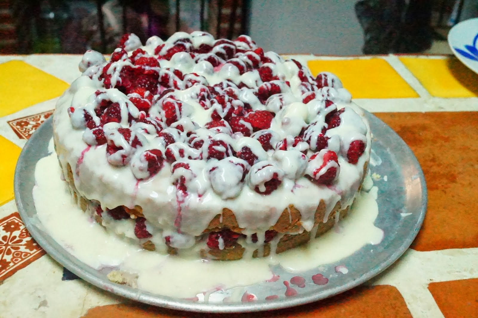 White Chocolate-Raspberry Cake