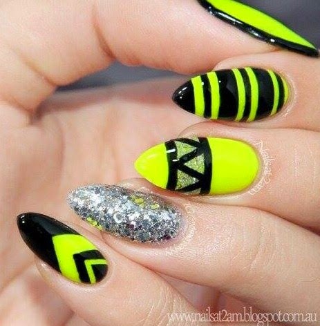 Unghie Gel Giallo Fluo E Nere