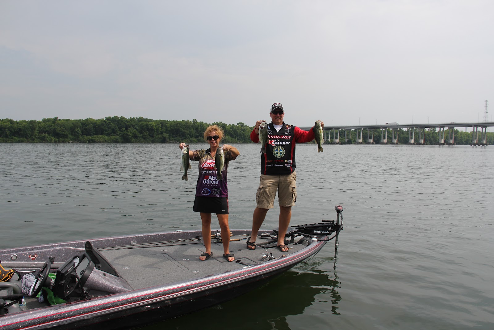 Fish Pickwick Lake LevelHeaded Tips for Fall Fishing