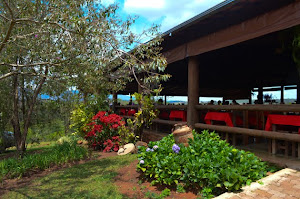 Restaurante ao Pé do Jatobá-Rua do Jatobá s/número - Casa Branca - Brumadinho