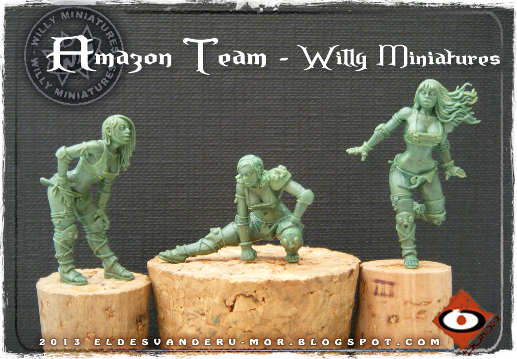 Foto de varias miniaturas del Equipo Blood Bowl de Amazonas de WILLY Miniatures hechas por ªRU-MOR. Linewomen, fantasy football