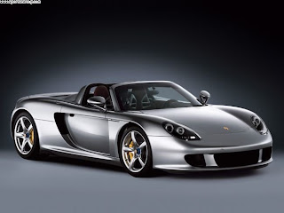 Você sabe quanto custa o IPVA de um carro de luxo? Porsche+Carrera+GT