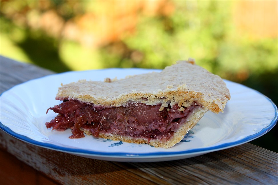 Cooking Gluten Free with Bea Quick and Easy Strawberry Rhubarb Pie
