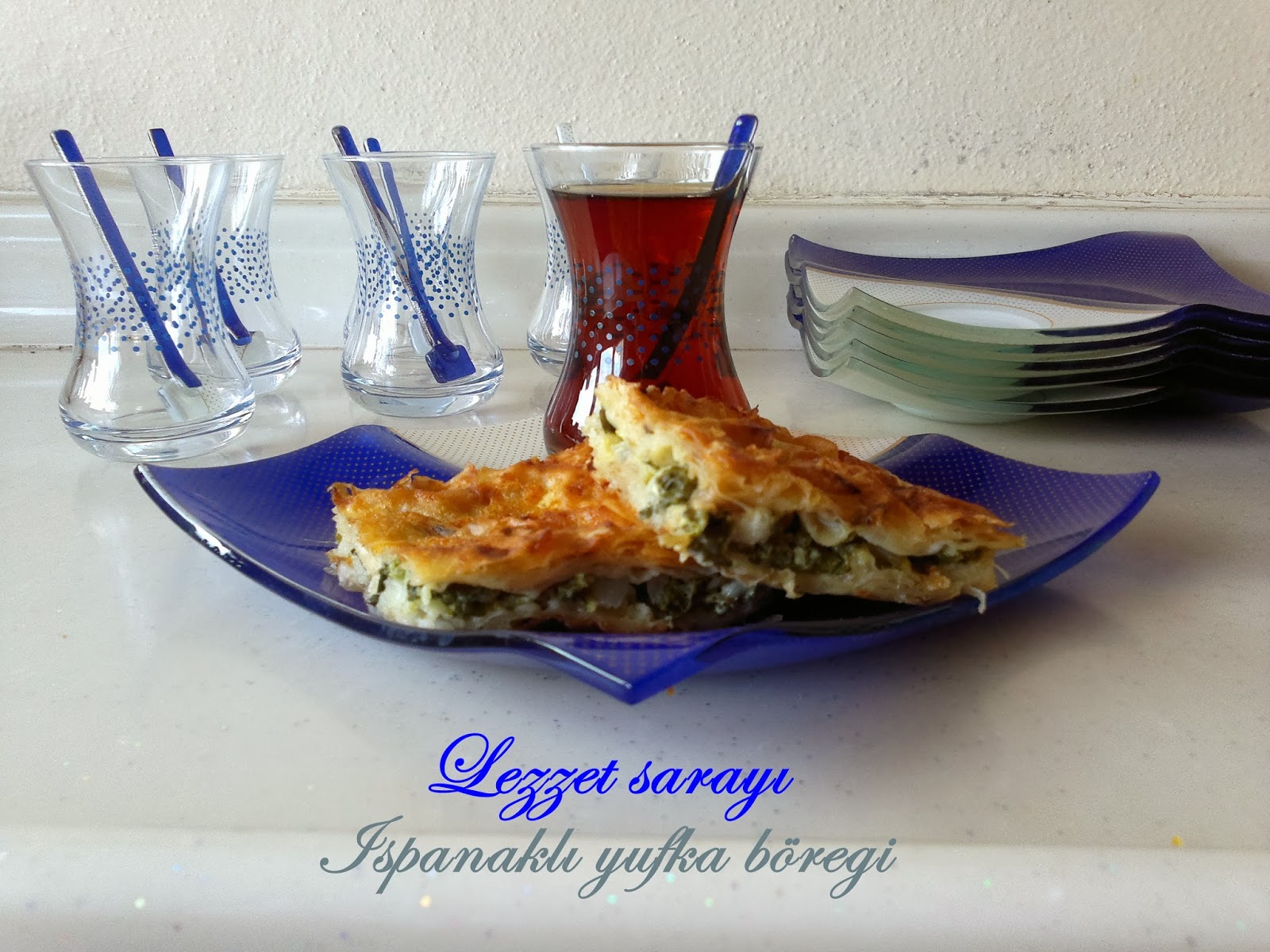 Ispanaklı Yufka Böreği Lezzet sarayı