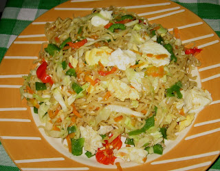 [Image: poached+egg+indomie+noodles+012.JPG]