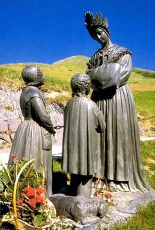 SANTOS E SANTAS DE DEUS NAS APARIÇÕES DE JACAREÍ Os videntes da