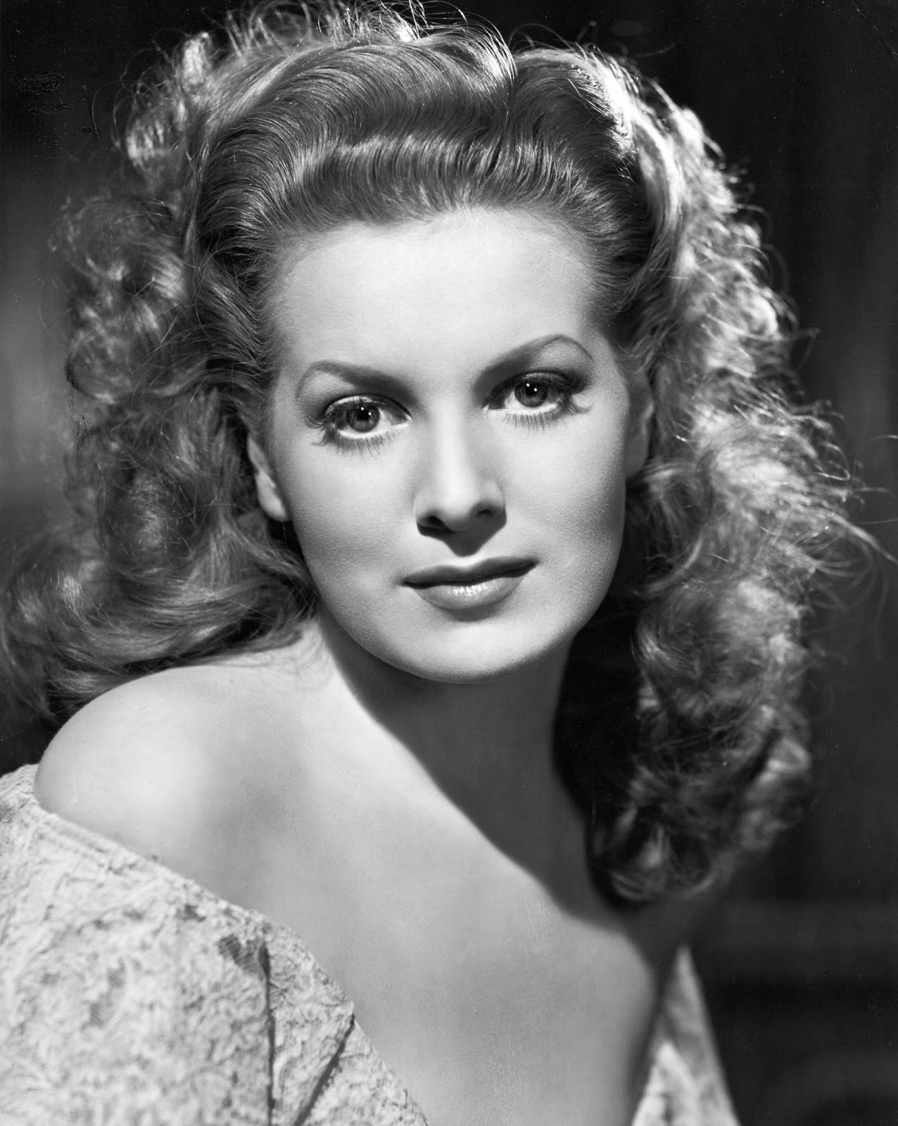 Music, Movie and Miscellaneous: Maureen O'Hara (1920~2015)