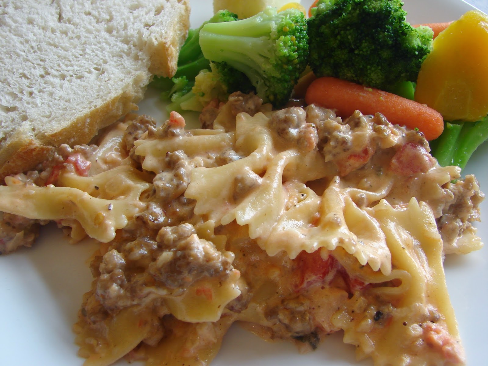 A Bear in the Kitchen Creamy Italian Sausage Bowtie Pasta