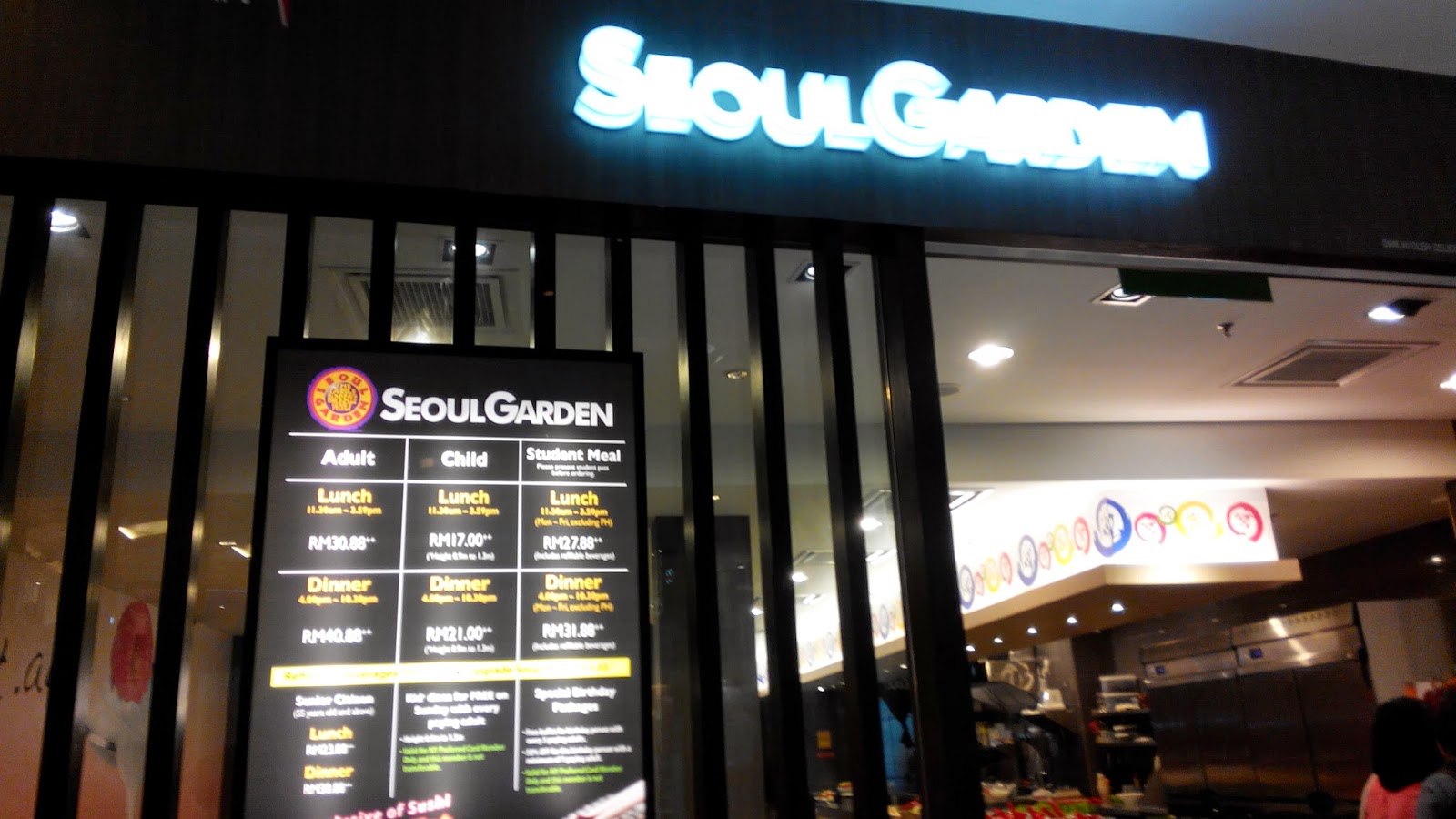 Food Review Seoul Garden Azwar Syuhada