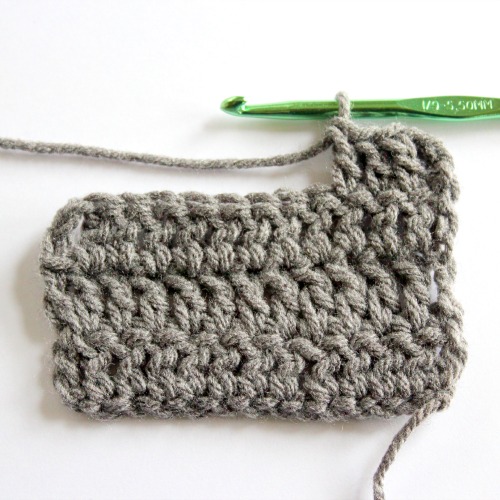 When you?re done, cut your yarn and pull it through the last loop ...