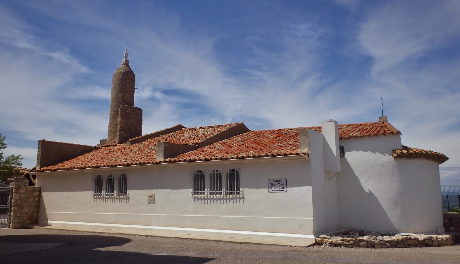 hérault insolite la chapelle Notre Dame de la Salette à Sete