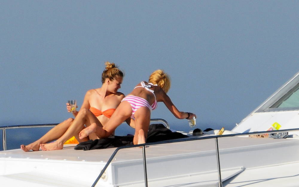 Секс В Машине С Тарой Рид – Вокруг Огня 1998 Секс В Машине С Тарой Рид – Вокруг Огня 1998