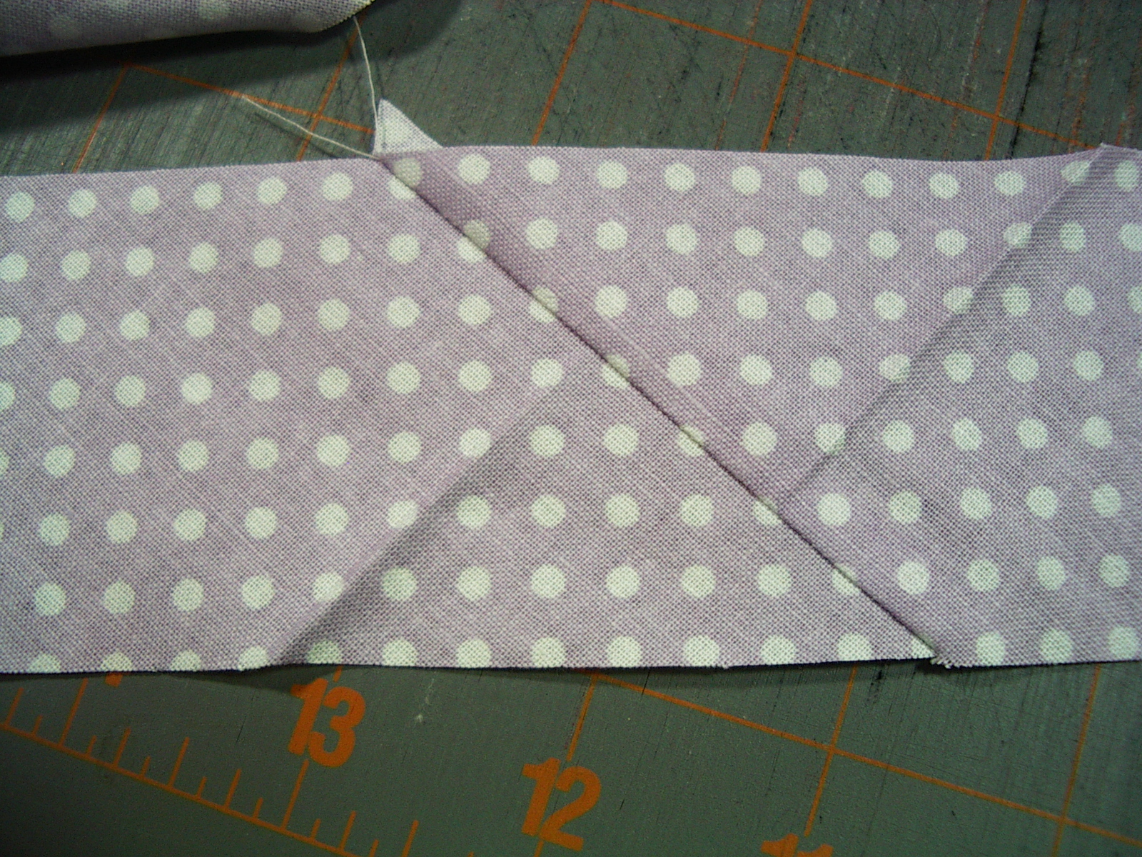 Cat on my Quilt Designs How to sew your Bias cut strips together