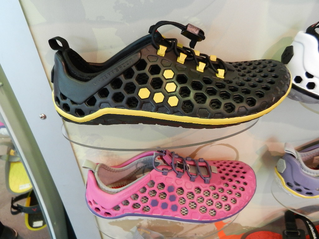 lightest nike running shoe
