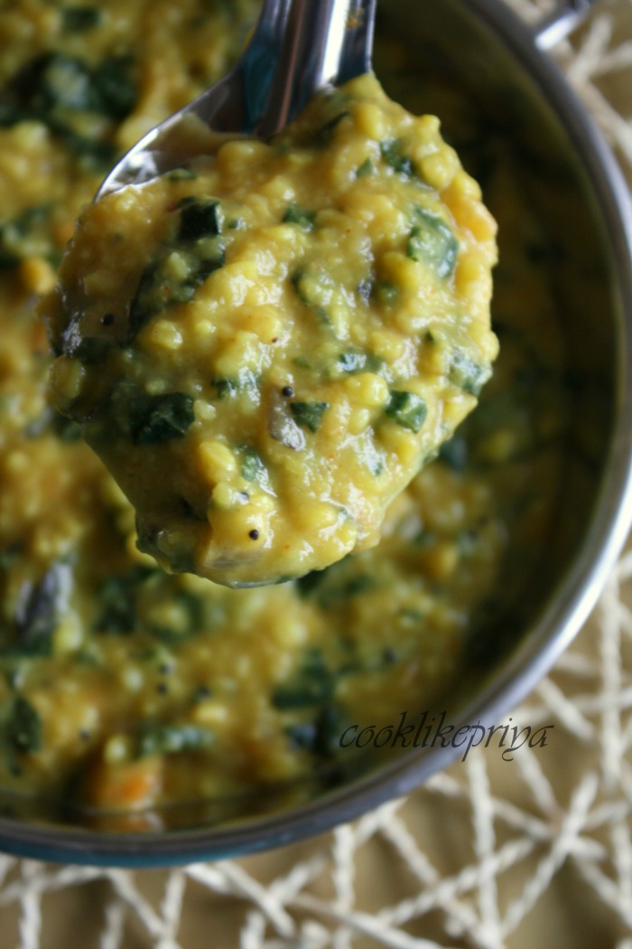 Cook like Priya Palak Dal Spinach Moong Dal Keera Parrupu