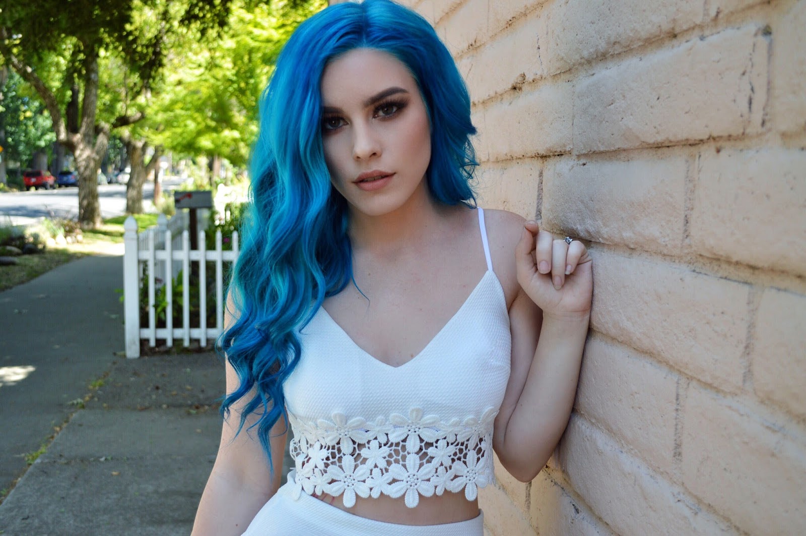 Lauren Calaway Bunte Haare Blau Türkis