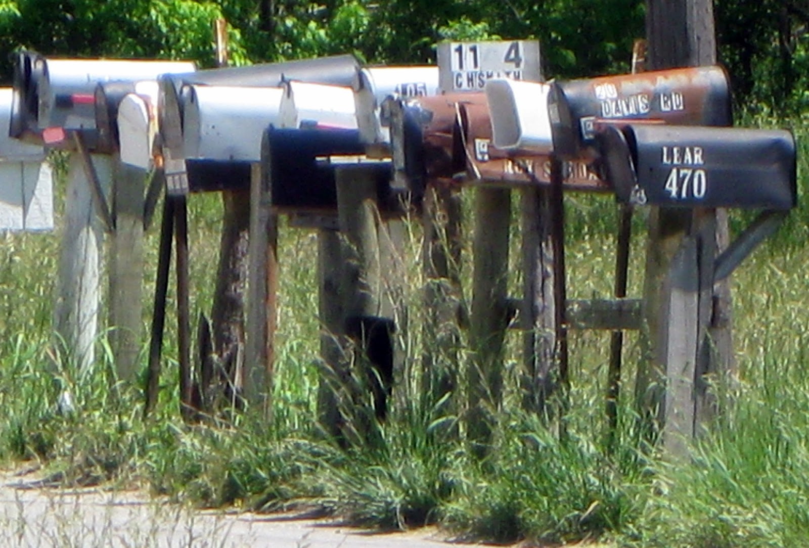 FOLKWAYS NOTEBOOK COUNTRY MAIL BOX GATHERING