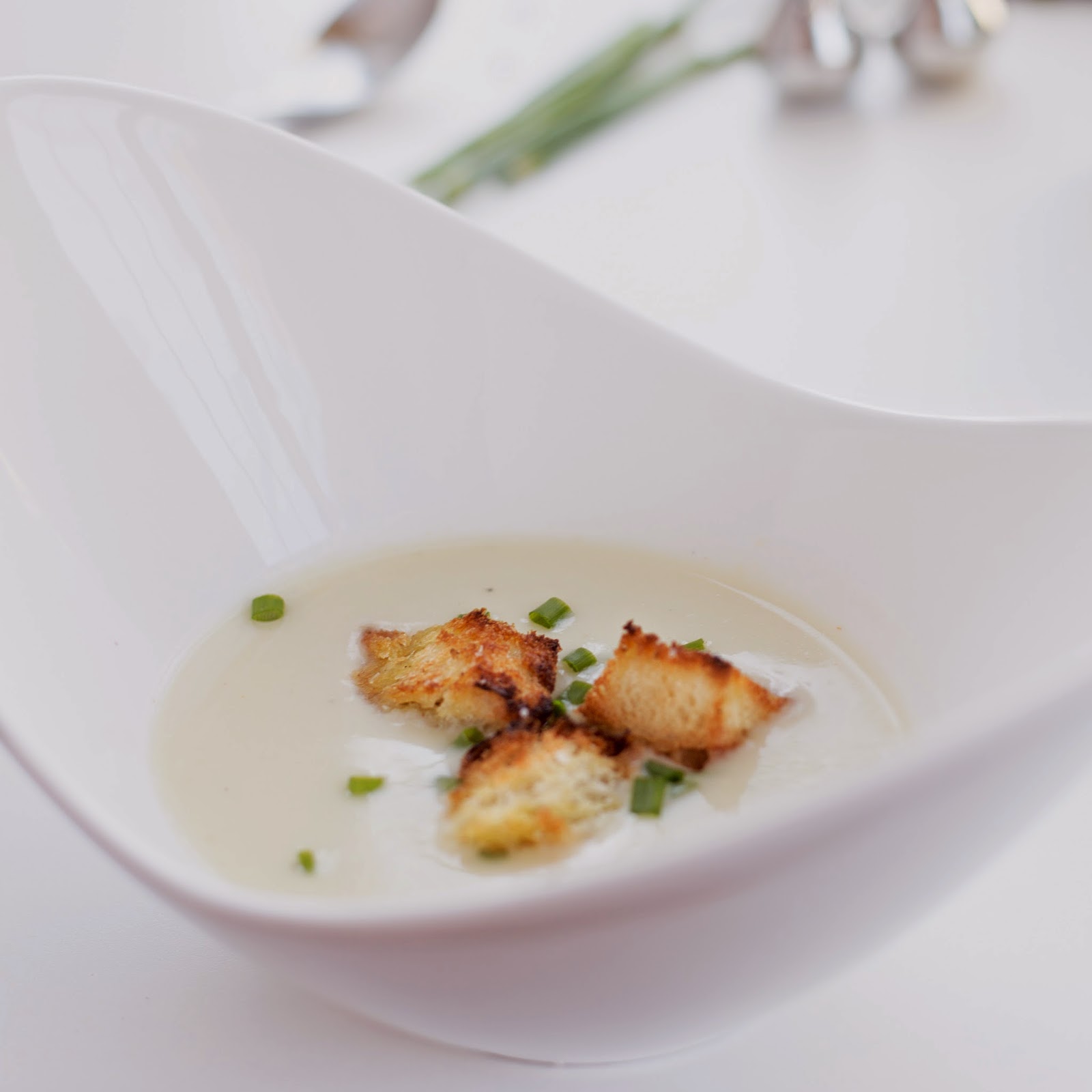Straight to the Hips, Baby Cauliflower & Potato Soup