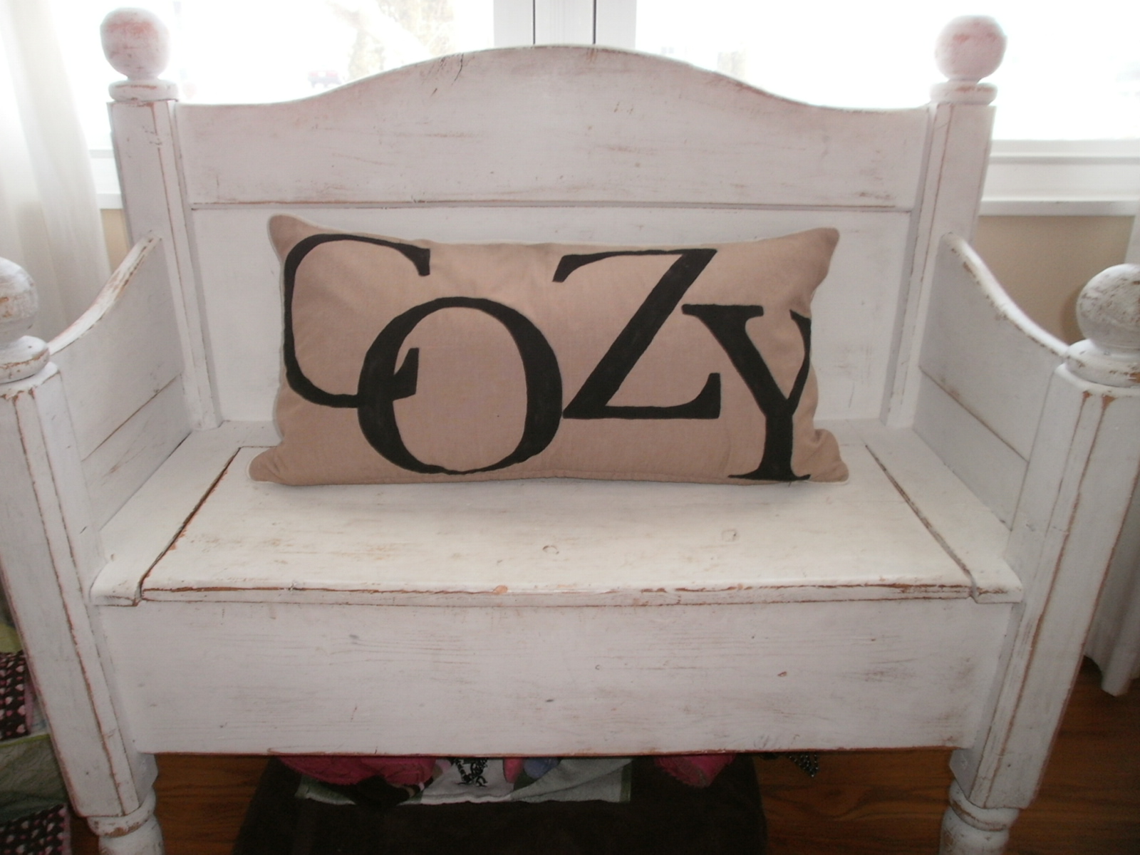 diy words on pillow project