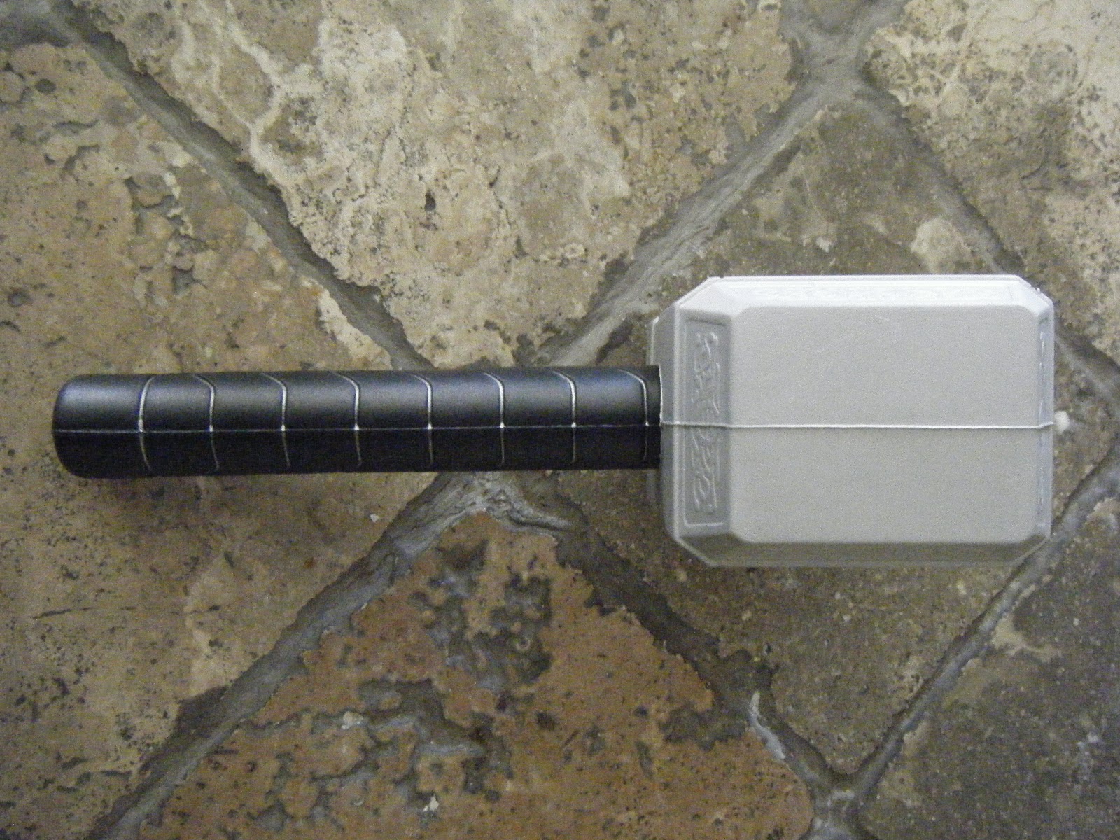 CHANNEL 13 Nerf Thor's Hammer