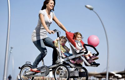 TagaTrike bicicleta com bebê conforto/ cadeirinha blog Mamãe de Salto ==> imagem retirada da internet