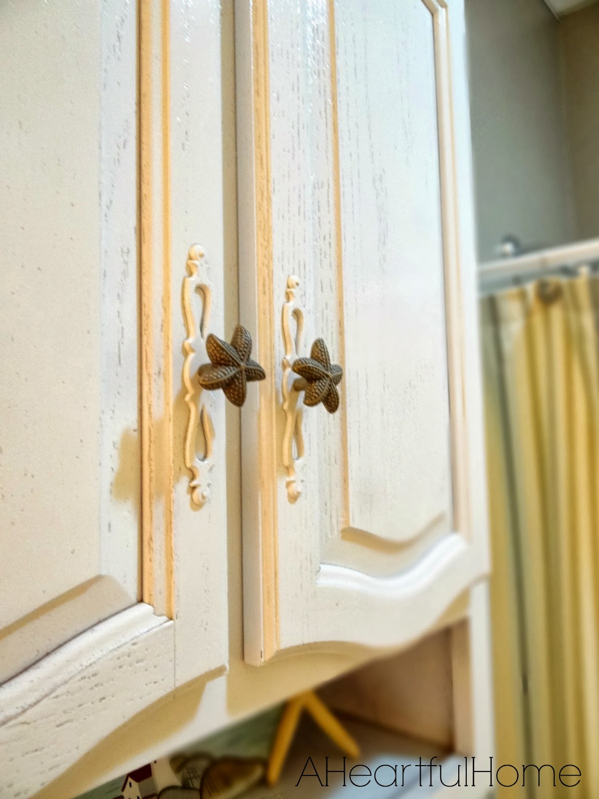 A Heartful Home {31 Days of Coastal Style} Beachy Bathroom On a Budget