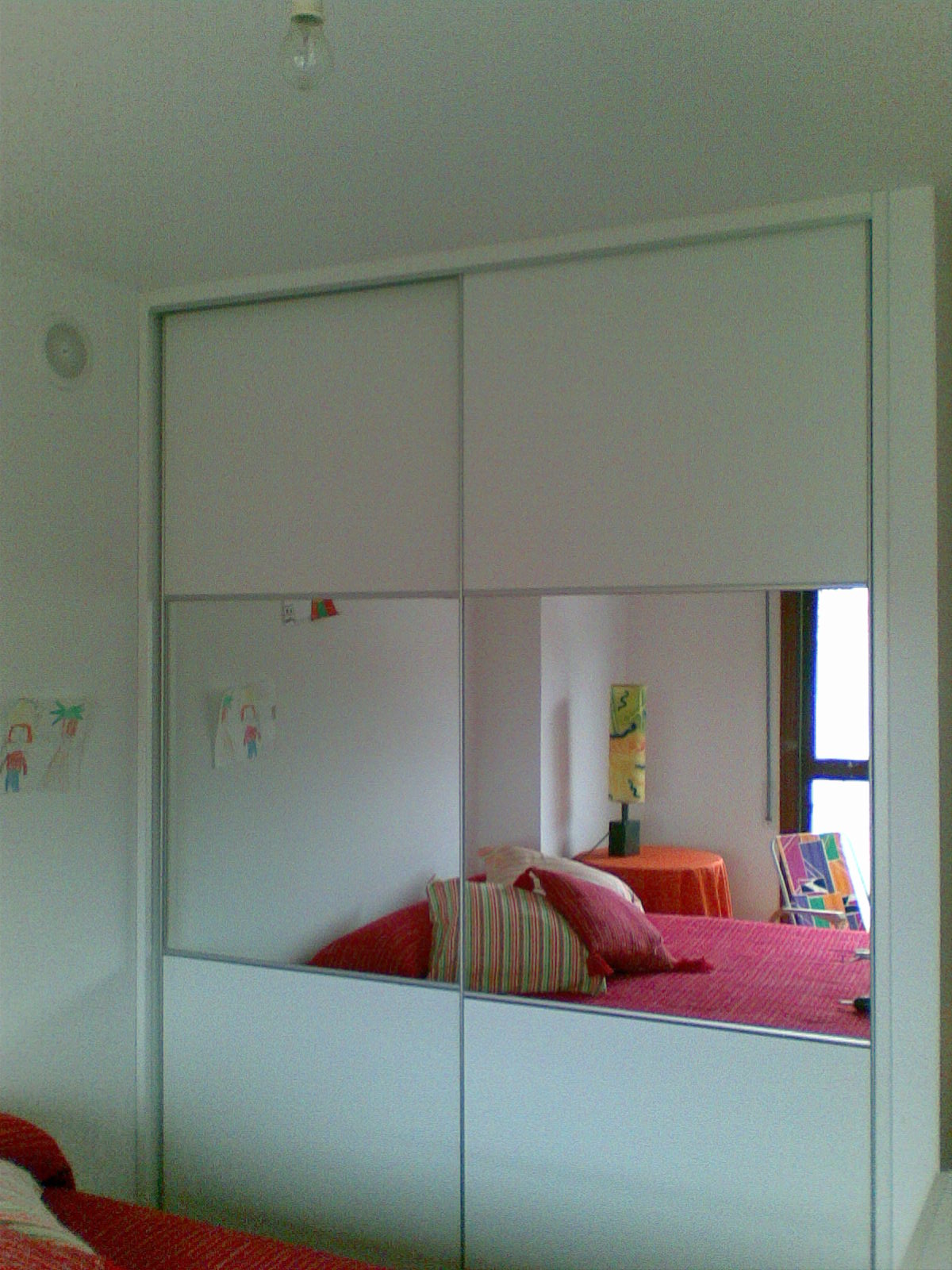 sfc muebles sostenibles y creativos: Armarios