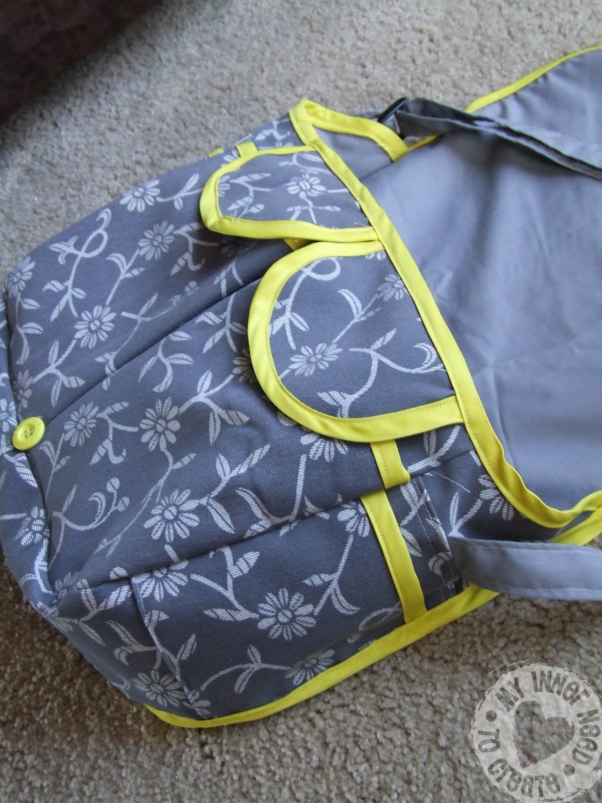 My Inner Need to Create... Messenger Bag into a Bike Bag