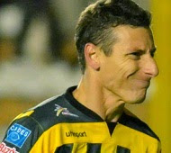 jugador aurinegro