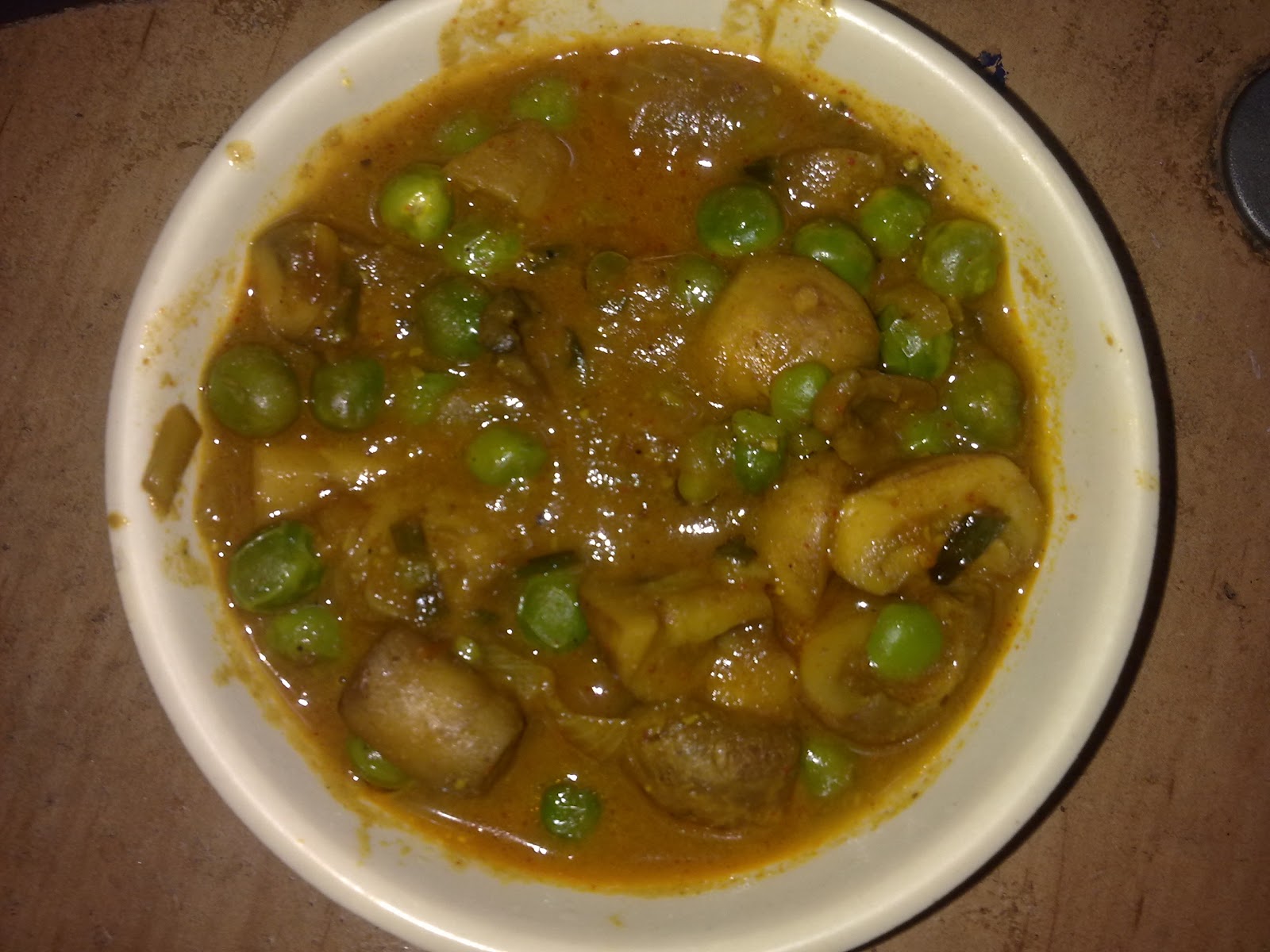 tasteofbihar Mushroom matar sabji (Mushroom and green peas vegetable
