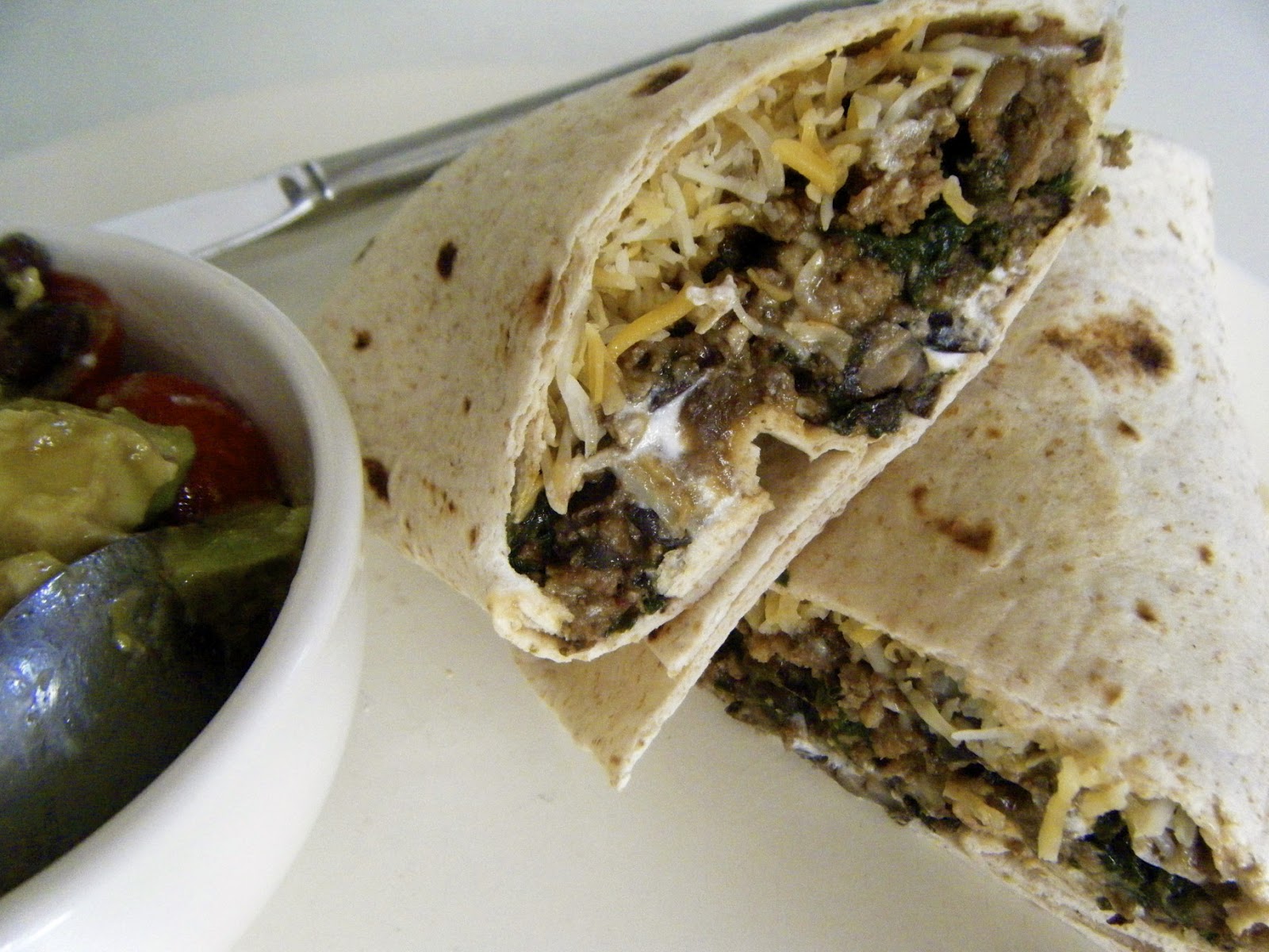 KatieKate's Kitchen South Beach Diet Chipotle Beef Burrito
