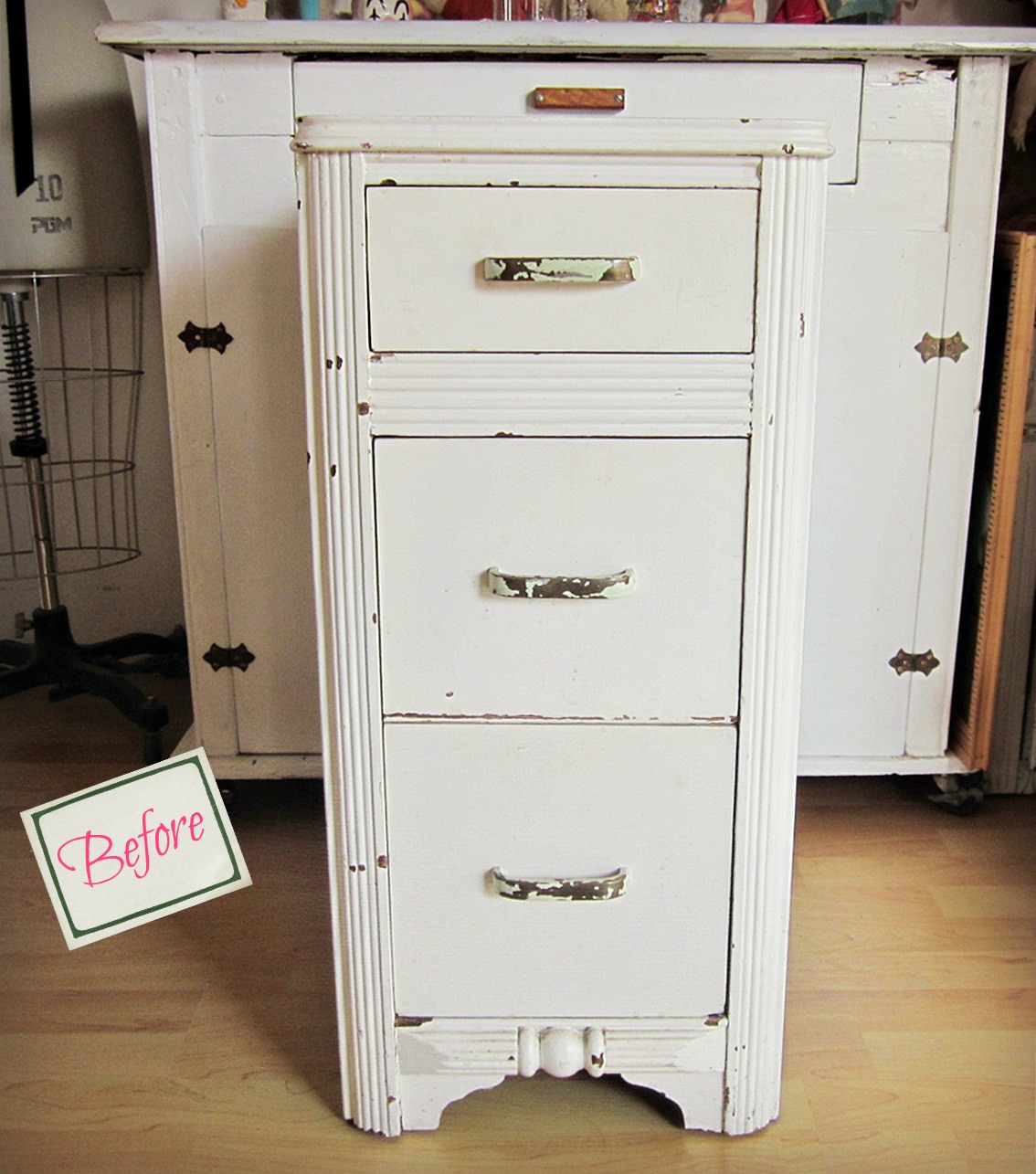 Shabby Vintage Mom Painted Night Stand Chalk Paint Project
