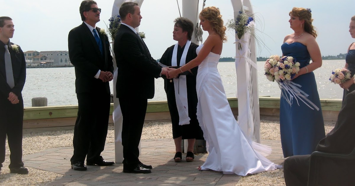 Ambient DJ Service Gig Log Wendy & Matt, Surf City Yacht Club