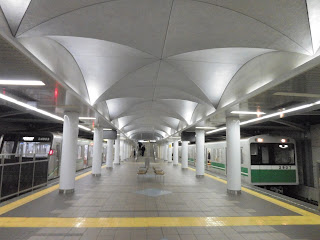 地下鉄コスモスクエア駅