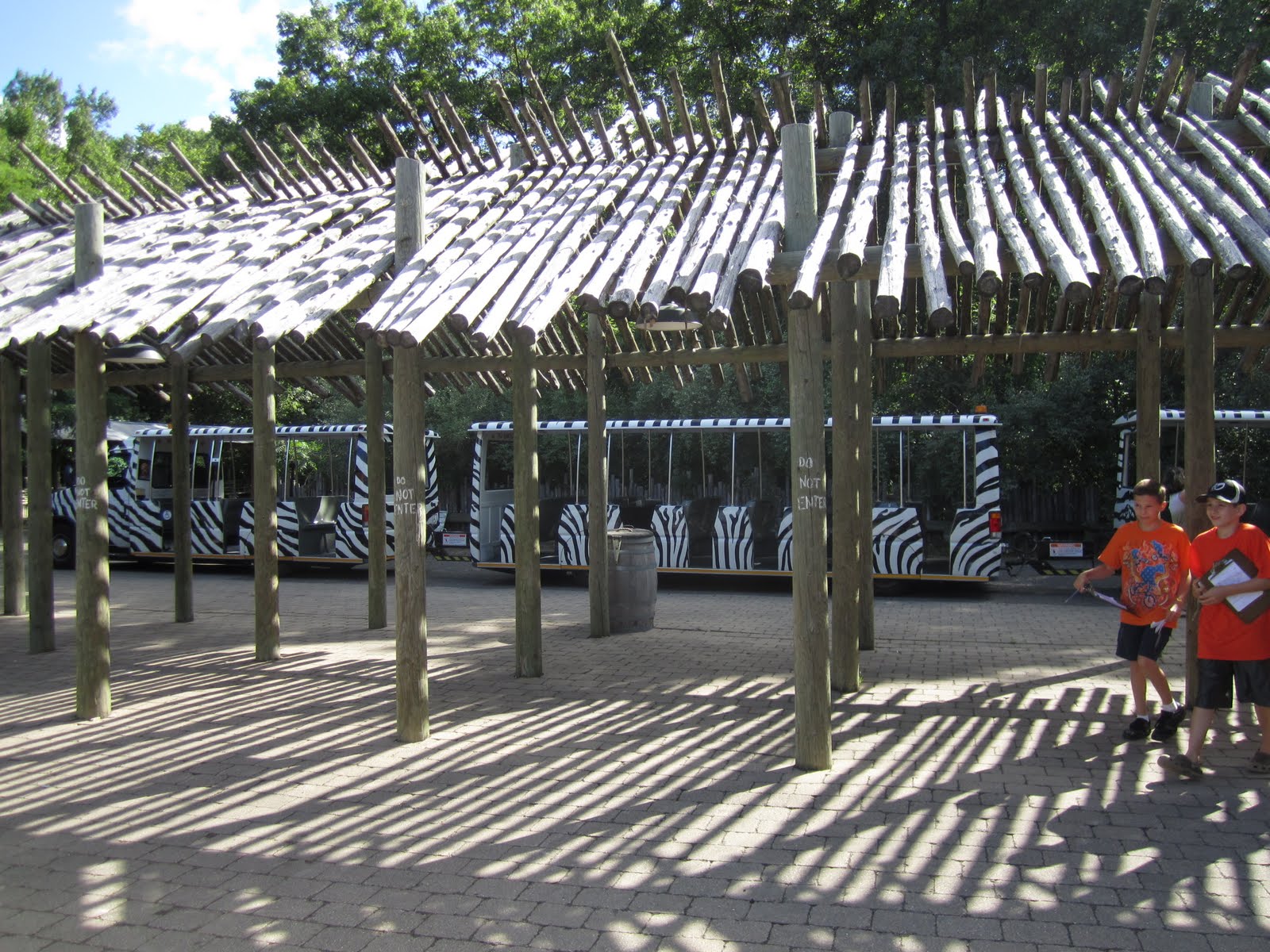 It's Fun 4 Me! Binder Park Zoo Battle Creek, Michigan