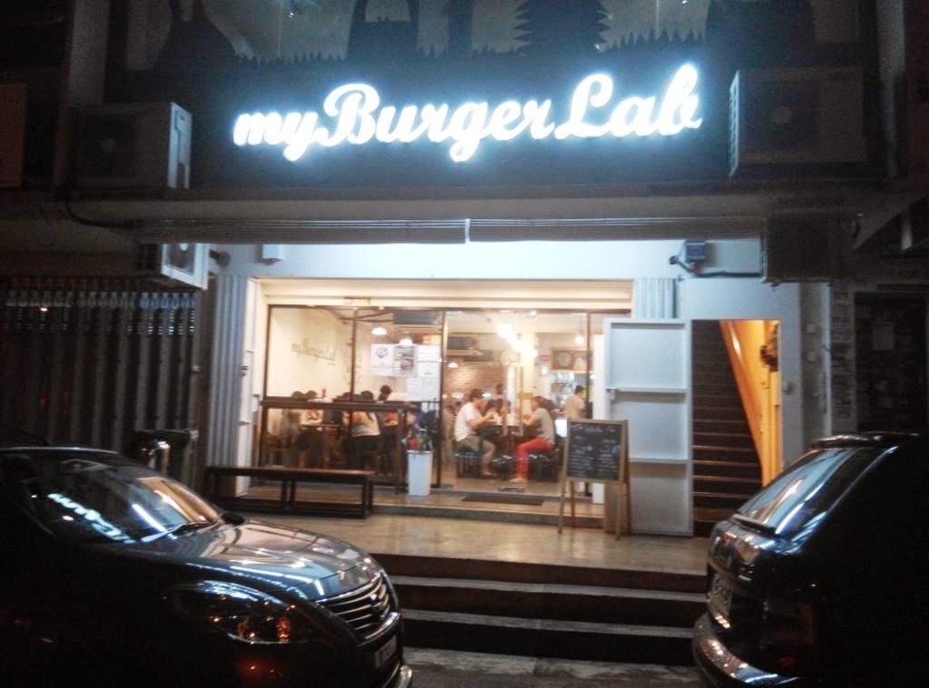 ! A Growing Teenager Diary Malaysia ! My Burger Lab Seapark SS2