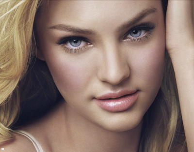 Candice Swanepoel nackt Make-up