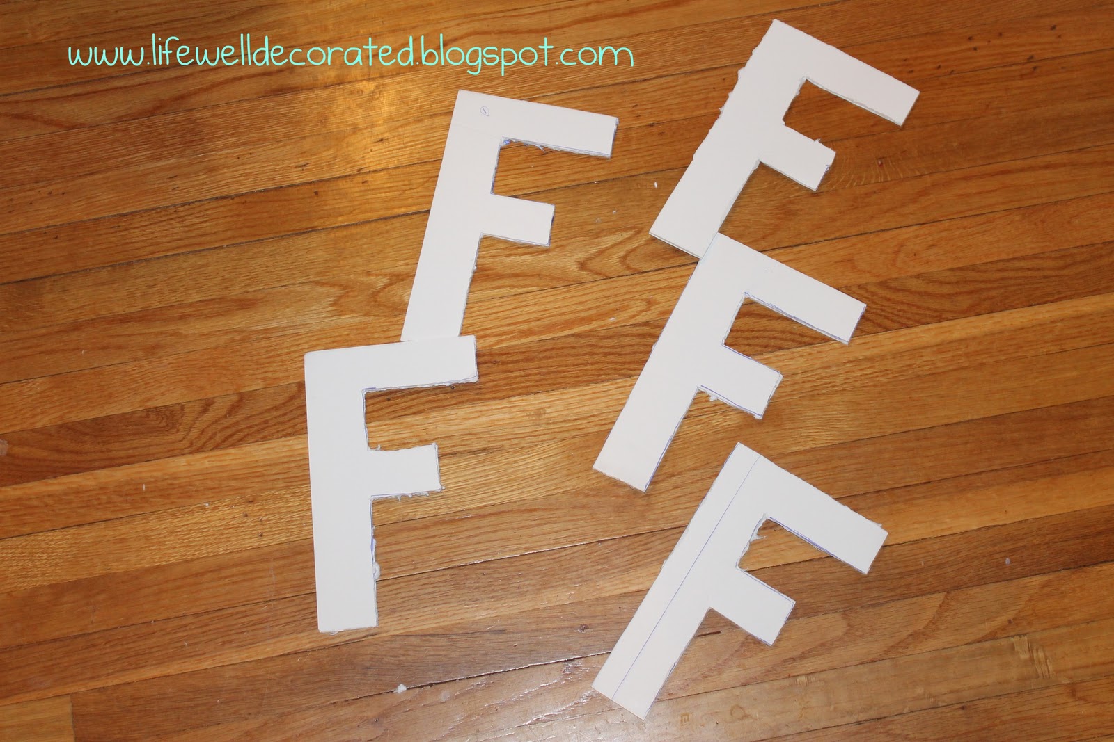 { Life Well Decorated } Yarn Foam Board Letters