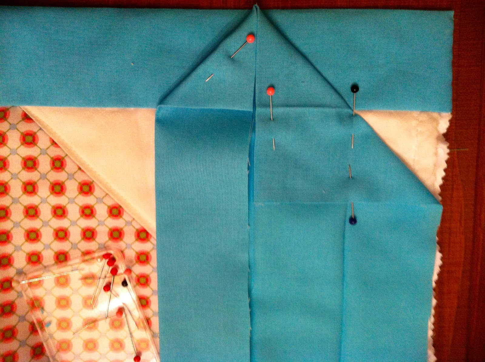 If I Can Do It, So Could You The Perfect Quilt... and Mitered Blanket