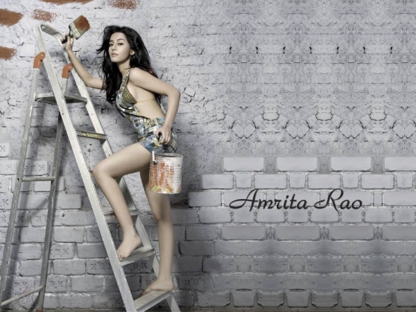 Amrita Rao Hottest Pics - SEXY Baby Amrita Rao Pictures - Famous Celebrity Picture 