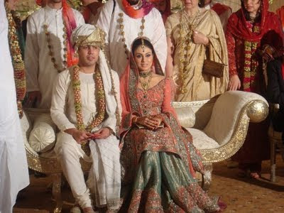 http://3.bp.blogspot.com/-qorbai0uhso/TsSvRhnsZjI/AAAAAAAAHHg/Hv2BMw5g0k8/s400/Beautiful%20wedding%20pakistani%20couples%20%28112%29.jpg