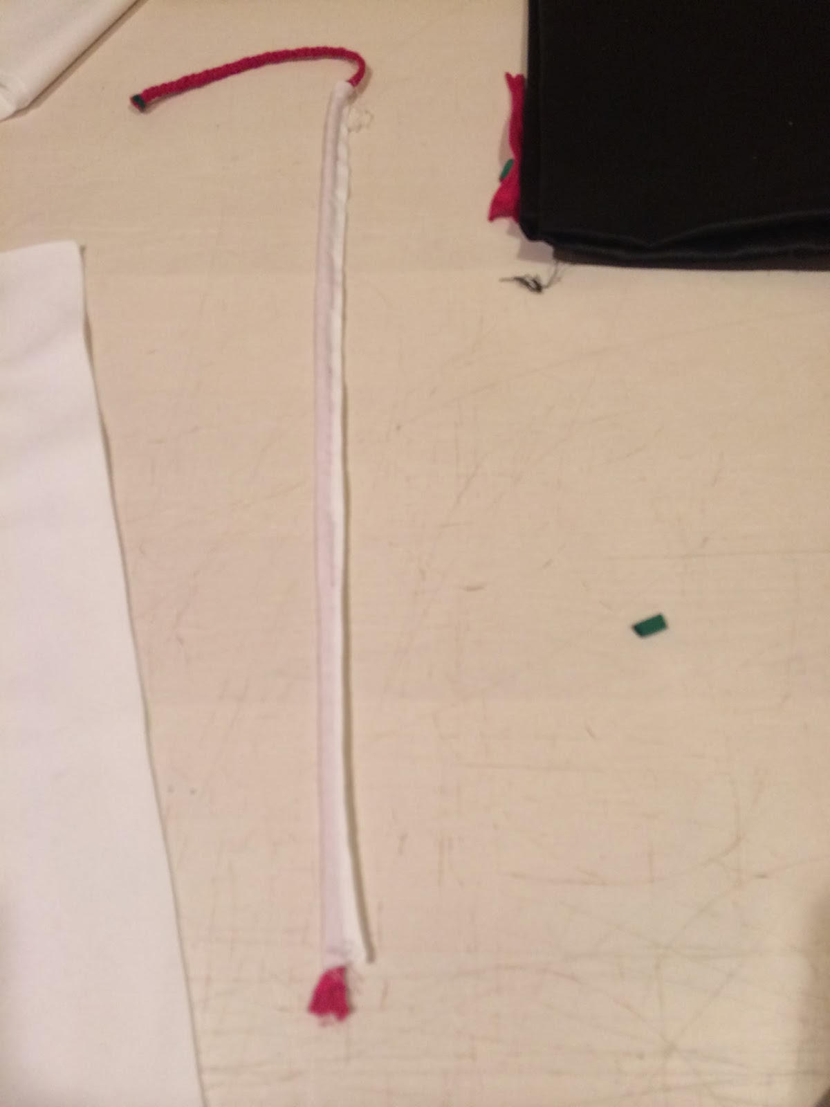 Needles and Fashion DIY Scuba Bra / Tiangle Top Cropped