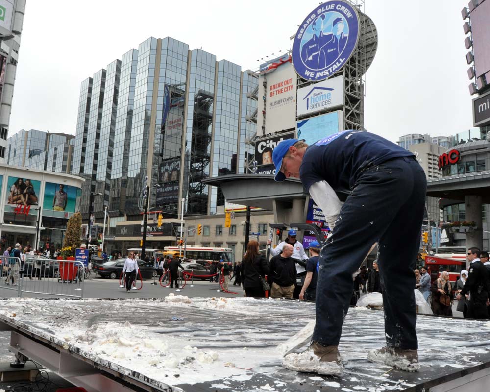Toronto Grand Prix Tourist A Toronto Blog DQ World's Largest Ice