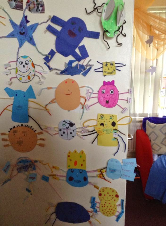 This is how we learn Spanish... Conjugation bugs and dice