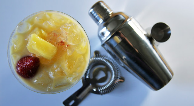 Moskito15 Pineapple Rum Cocktail Recipe