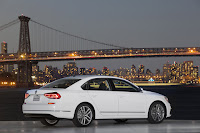 2016-VW-Passat-4.jpg