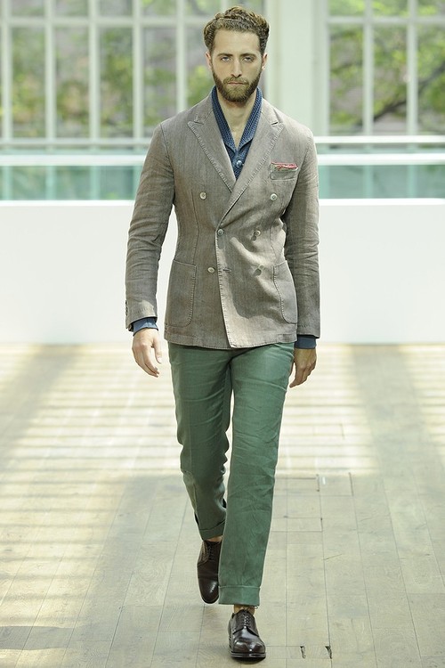 calças verdes homem