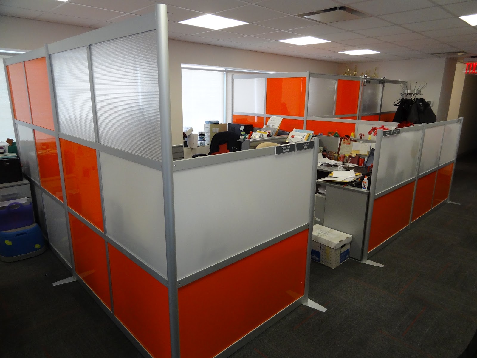 iDivide Modern Modular Office Partitions & Room Dividers: Office Design