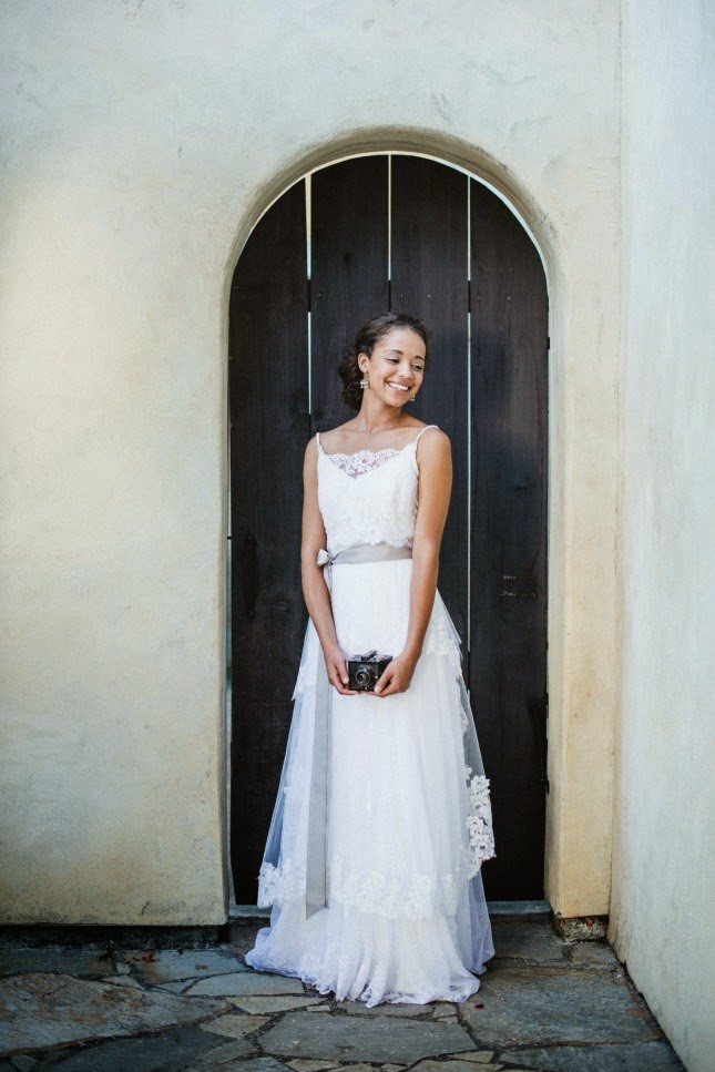 BRIDE CHIC WINE COUNTRY RUSTIC